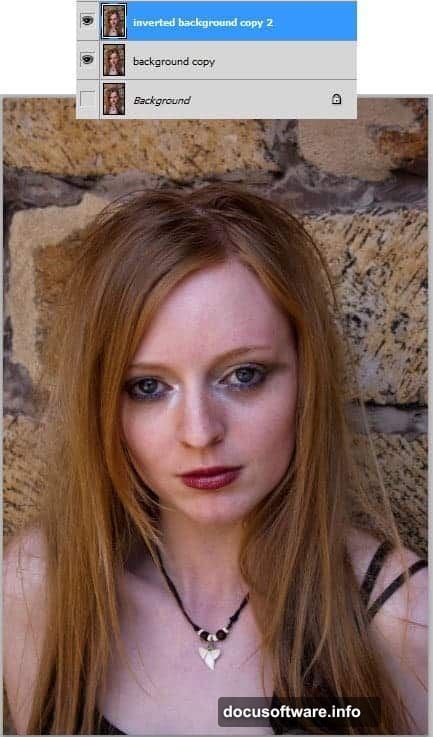 Layer masks with black conceals white reveals rule for gradual transitions