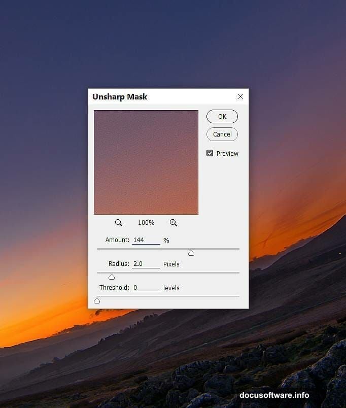 Warp mode tool stretches landscape images into perfect composition shape