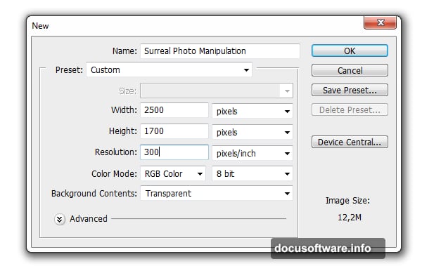 Free Transform resizes base image while maintaining aspect ratio