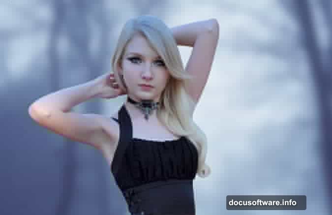 Wings should match your model's pose and viewing angle perspective