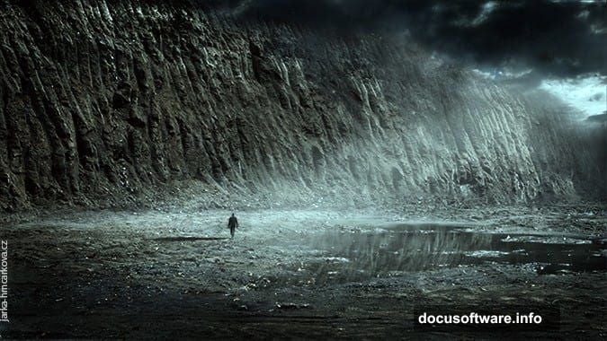 Two identical sky photos positioned side by side for blending