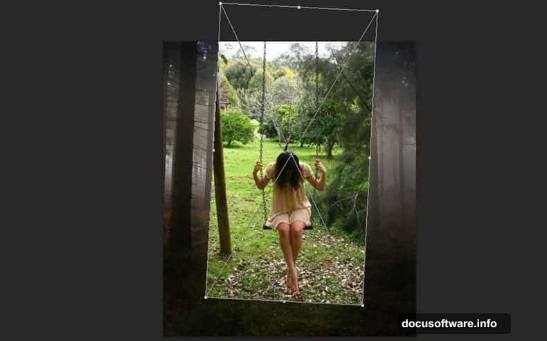 Pen Tool path tracing model for precise layer mask cutout selection