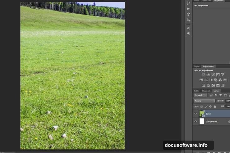 Pen Tool path selection with 0.9 feather radius and layer mask